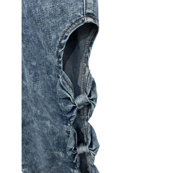 Venus Womens Denim Capri Jeans Side Bow Cutout SZ 16 - Picture 4 of 10